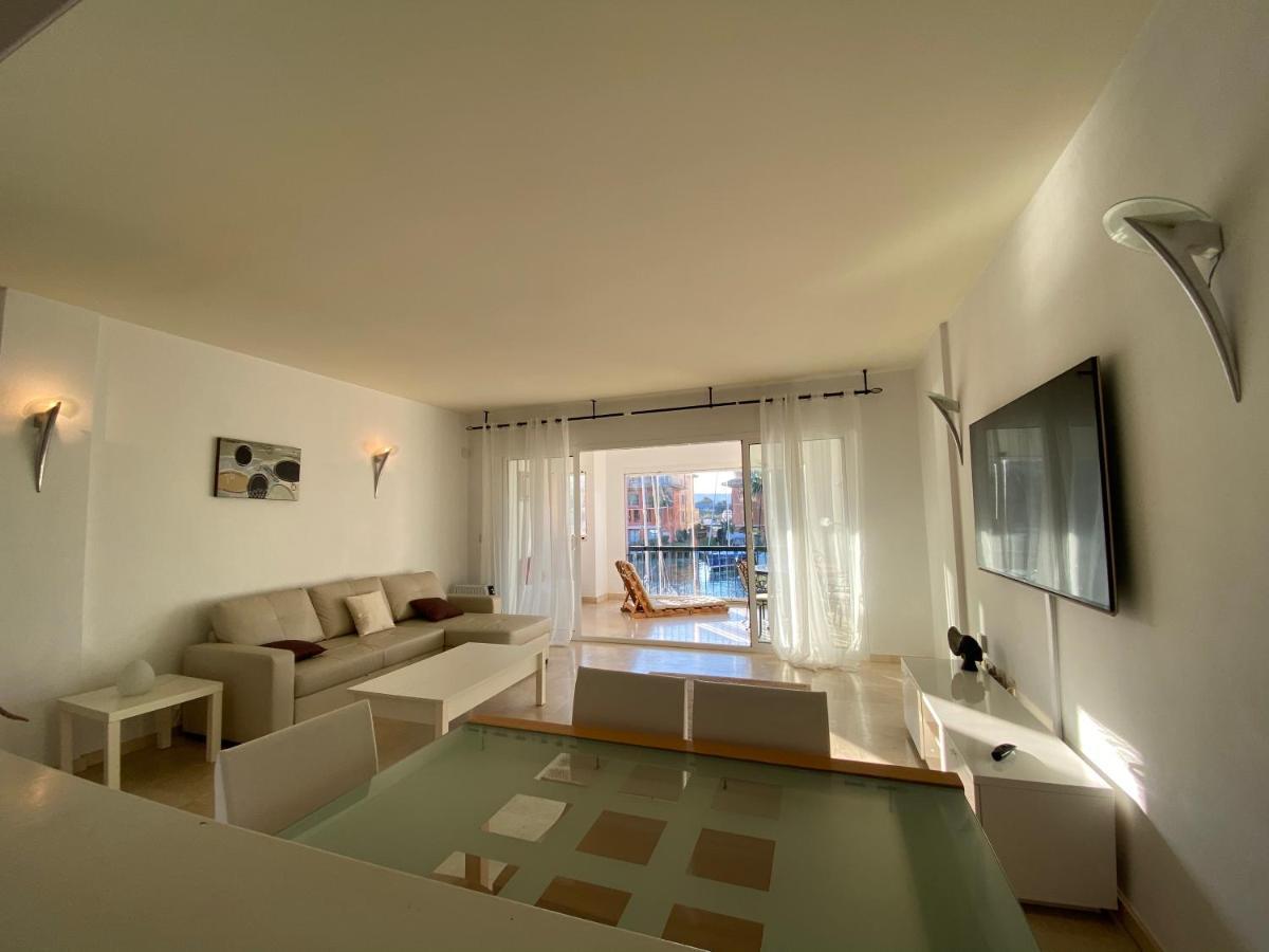 Apartamento Con Piscina ,Playa Con Vistas Panoramicas En La Marina De Sotogrande Сан Роке Екстериор снимка